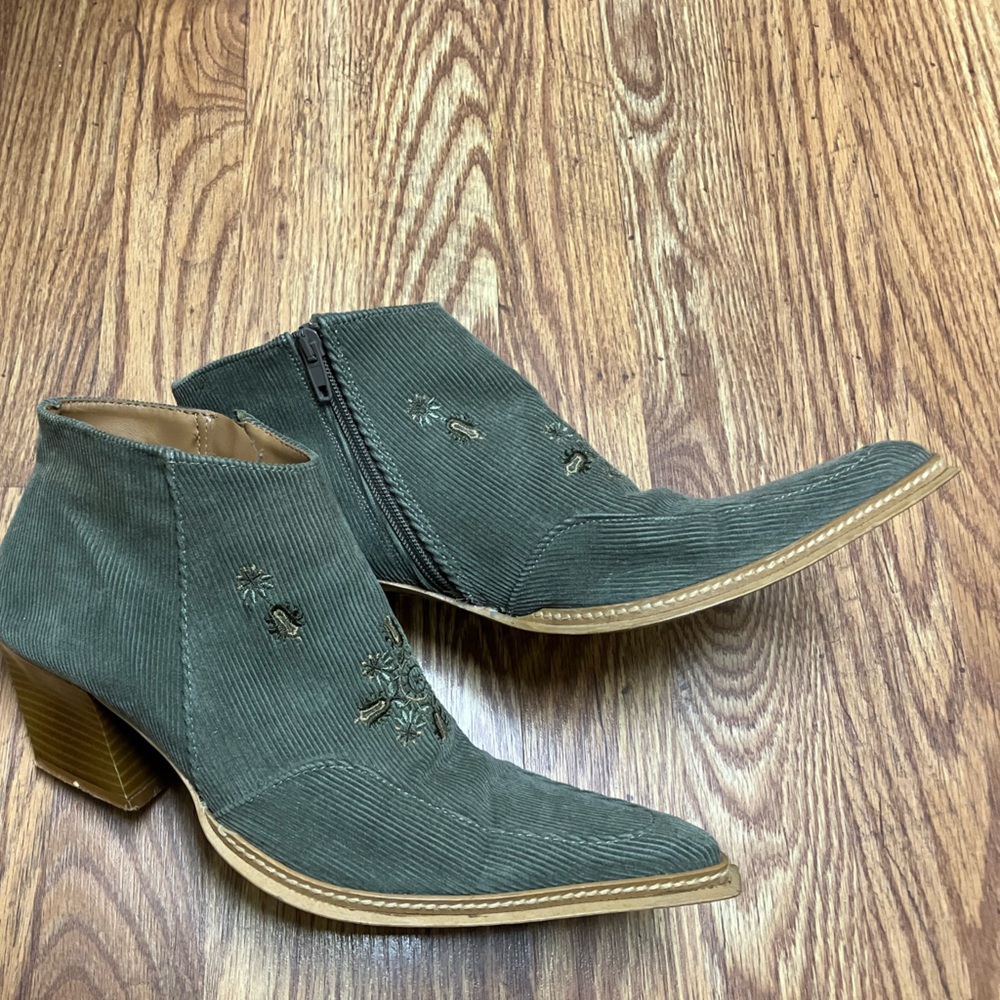 Y2K Sage Green Super Pointed Toe Corduroy Boots with Embroidery